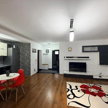 Modern In Ford-ferval Area, 公寓 *