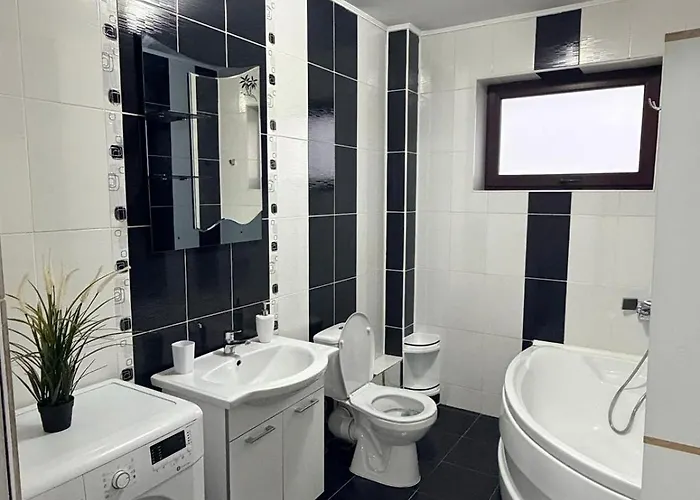 Appartement Modern In Ford-ferval Area,